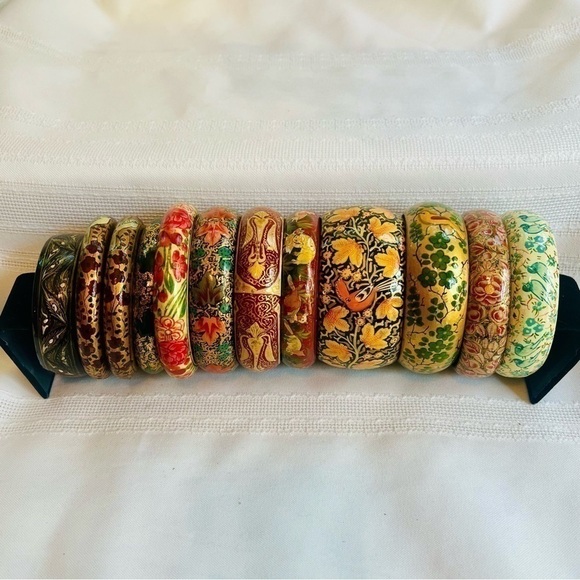 💥SALE Handmade Kashmiri Bangle Bracelets Authentic‎ 12 Paper Mache Floral Birds - Picture 1 of 16